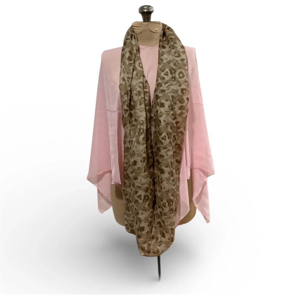 COACH Brown / Tan Signature Infinity Scarf & Gift Paper & Coach Leatherware Box
